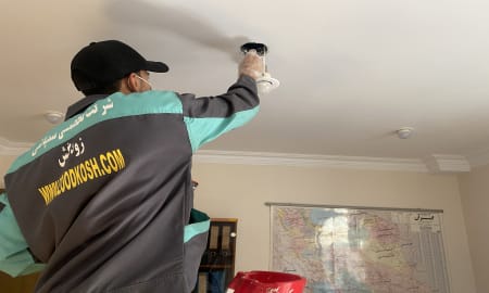 سمپاشی کارخانجات تهران: خدمات ویژه برای انواع صنایع 3 طعمه گذاری علیه موش در کنار سمپاشی کارخانجات تهران توسط تیم سمپاشی زودکُش